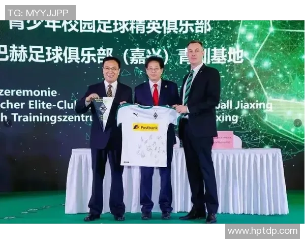 足球明星齐聚一堂献唱的精彩歌曲盛宴